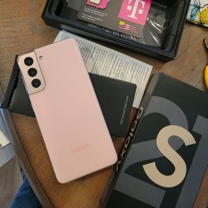 Samsung galaxy S21 128G